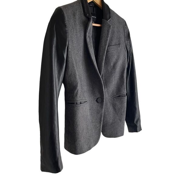 Babaton Charcoal Grey Wool Blazer with Black Faux Leather Sleeves Size 0 - Picture 2 of 8